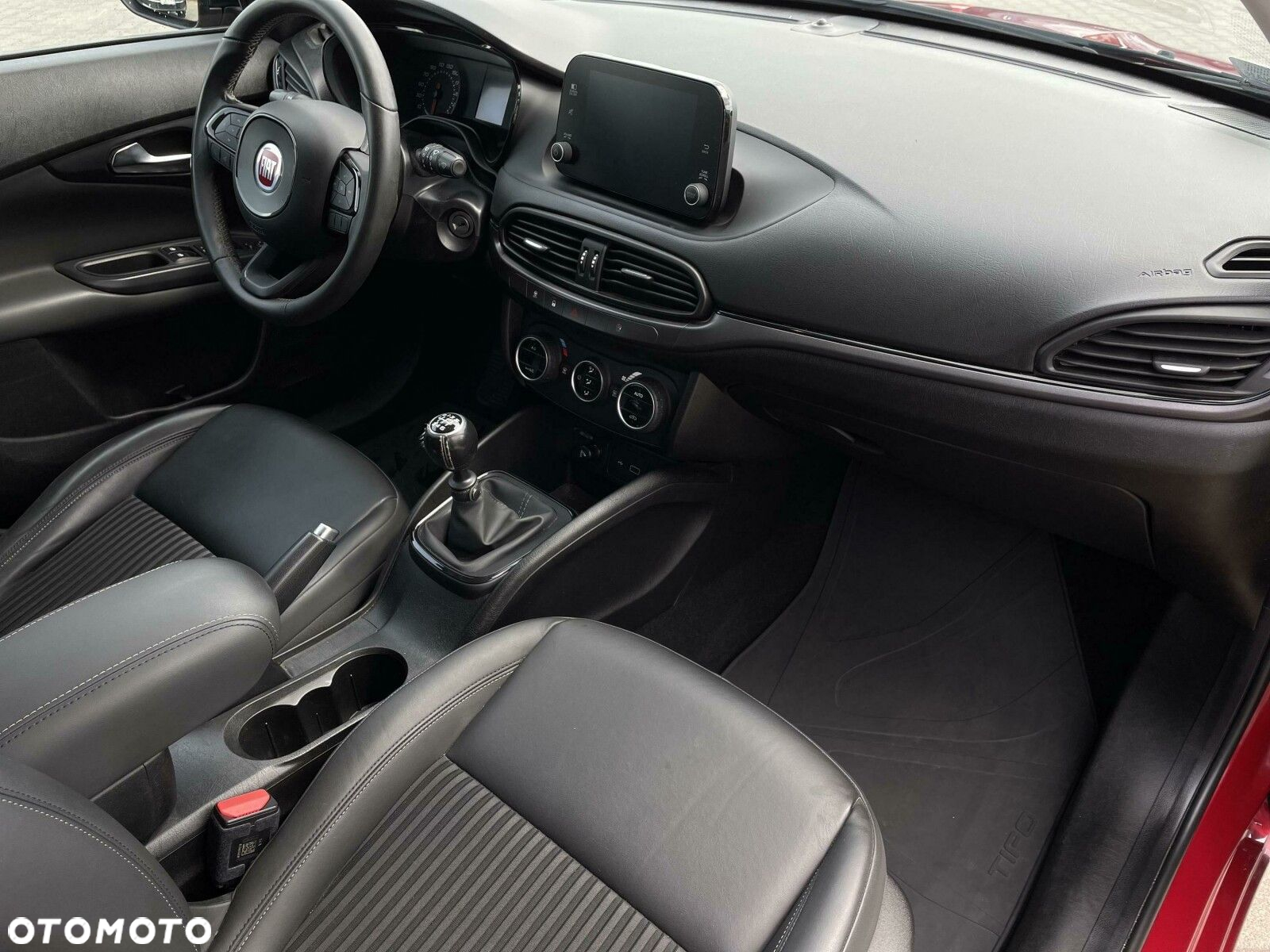 Fiat Tipo 1.4 T-Jet 16v Lounge - 6