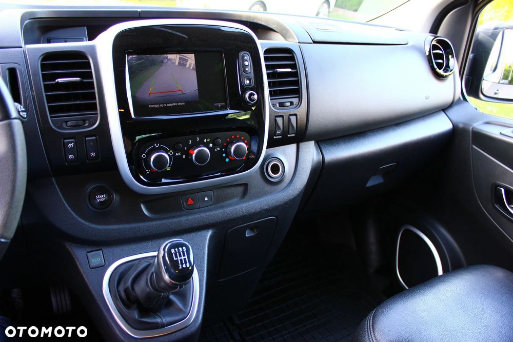 Renault Trafic 2.0 dCi - 29