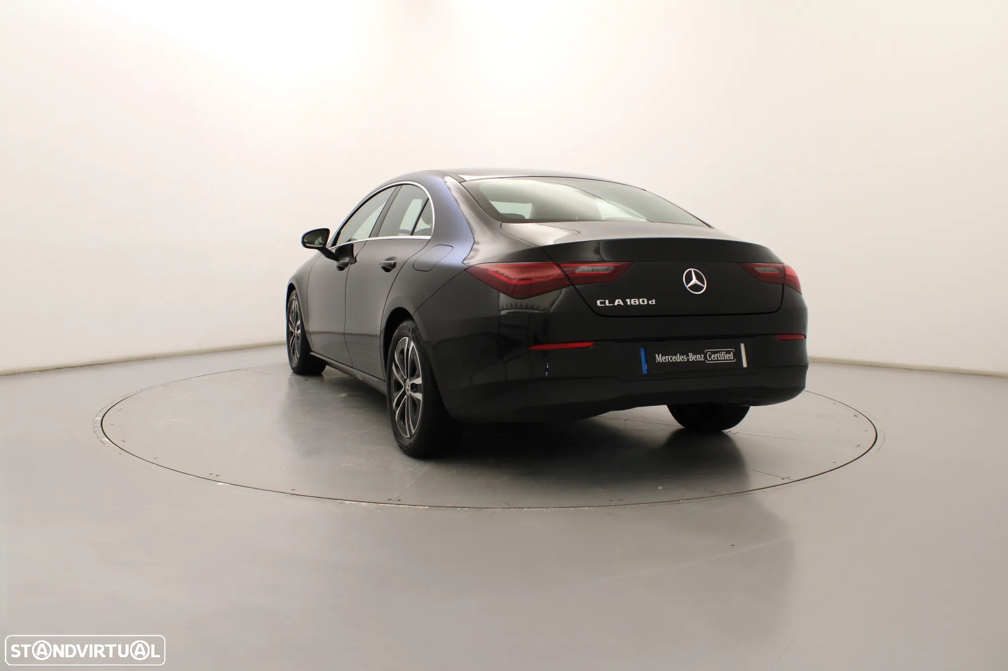 Mercedes-Benz CLA 180 d - 9