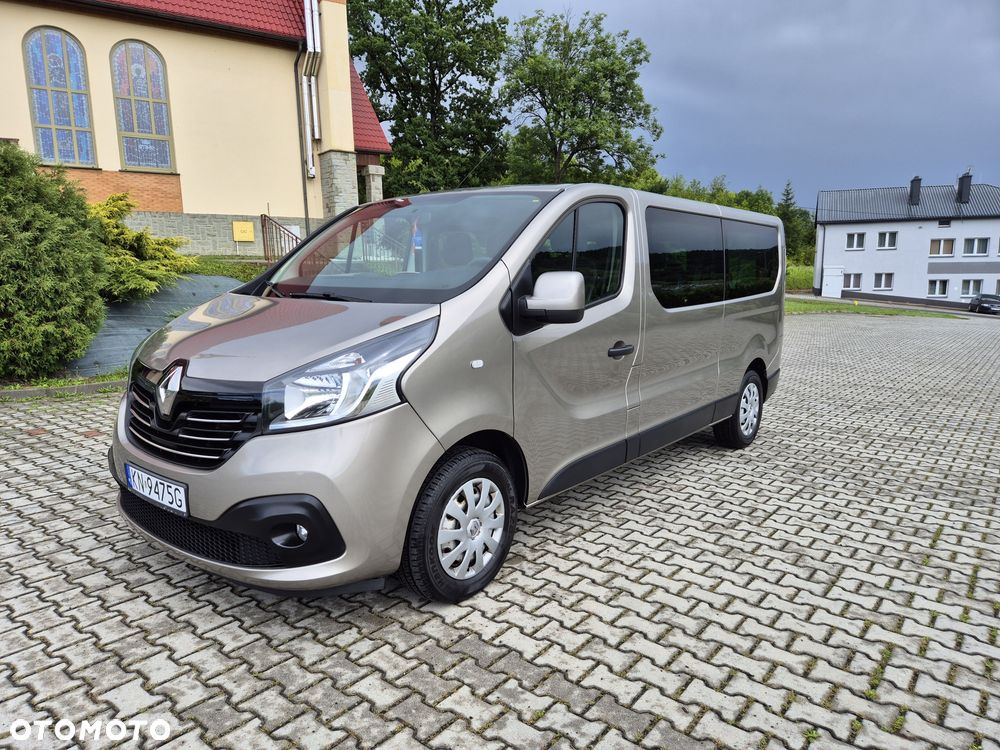 Renault Trafic - 1