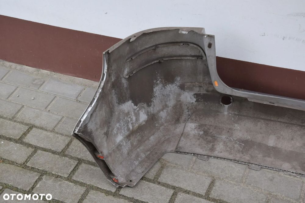 Opel Zafira B 05-14 Zderzak tylny tył srebrny Z157 - 9