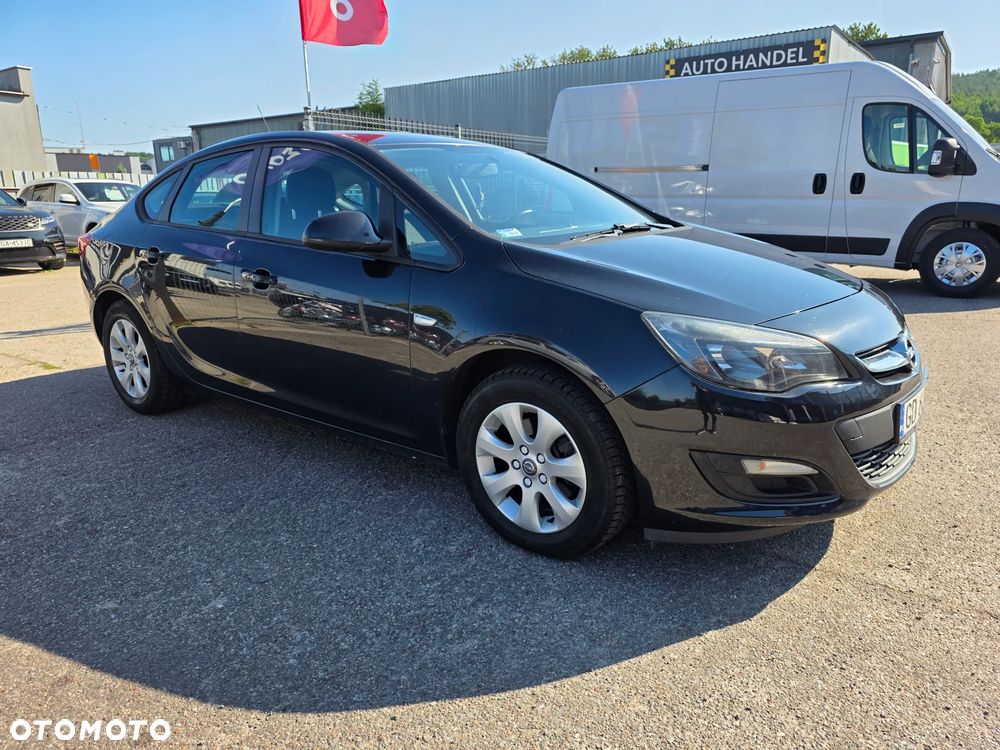 Opel Astra 1.7 CDTI Essentia - 14