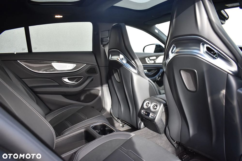 Mercedes-Benz AMG GT - 24