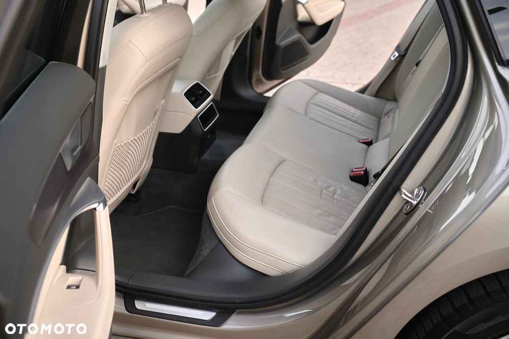 Audi A6 Avant - 24