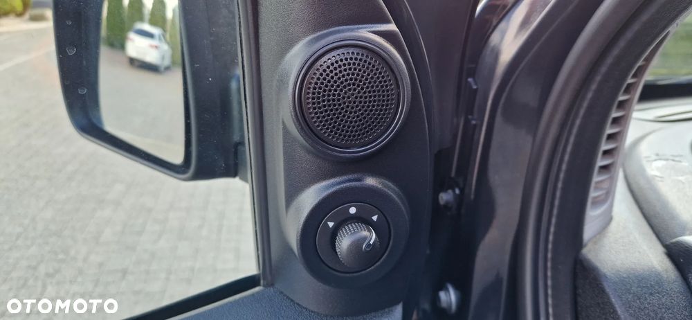Opel Combo 1.4 T Cosmo Eu6 - 17