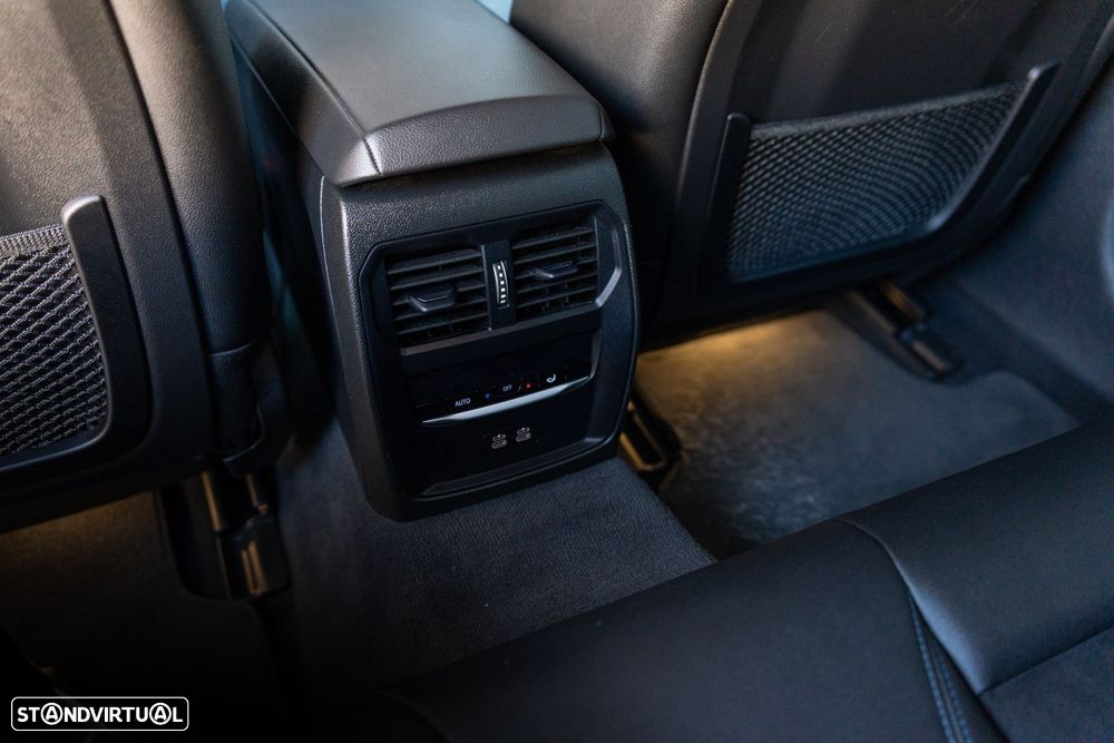 BMW i4 eDrive40 Gran Coupe M Sport - 32