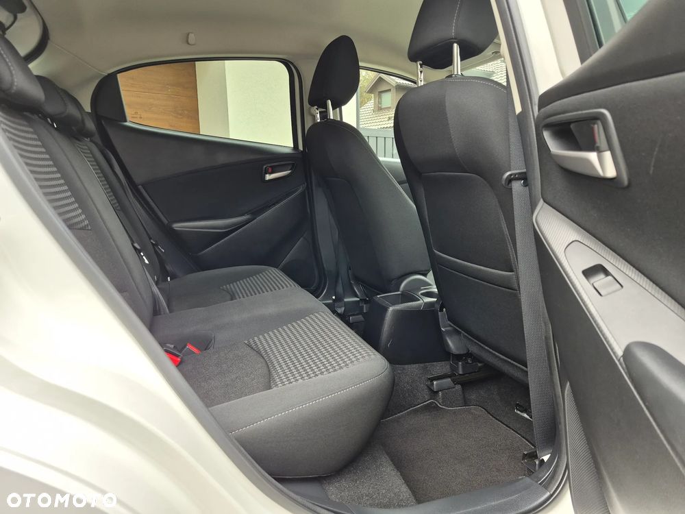 Mazda 2 SKYACTIV-G 90 Center-Line - 19