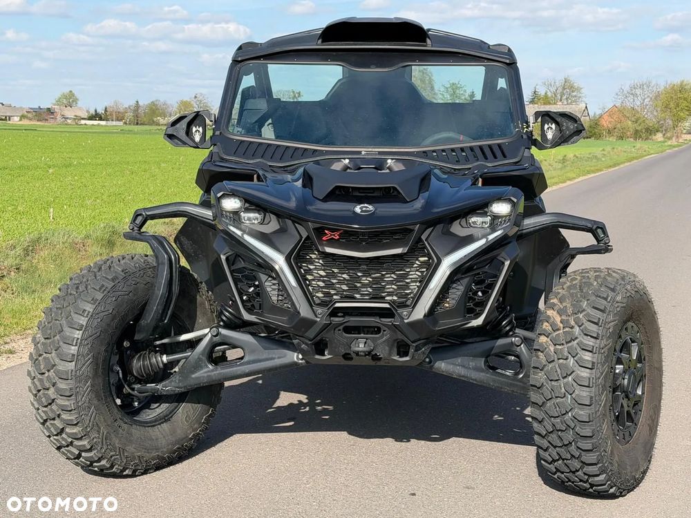 Can-Am Maverick - 10