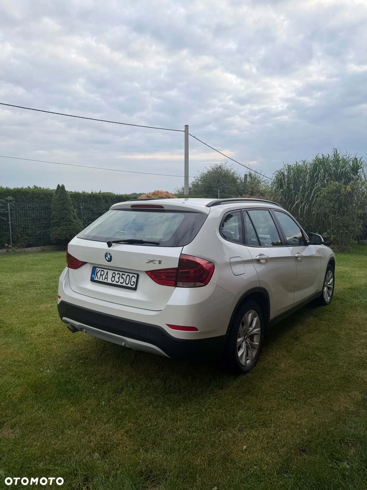 BMW X1 xDrive18d - 4