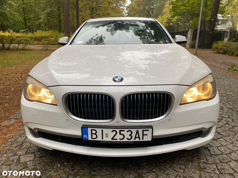 BMW Seria 7 740d xDrive - 2