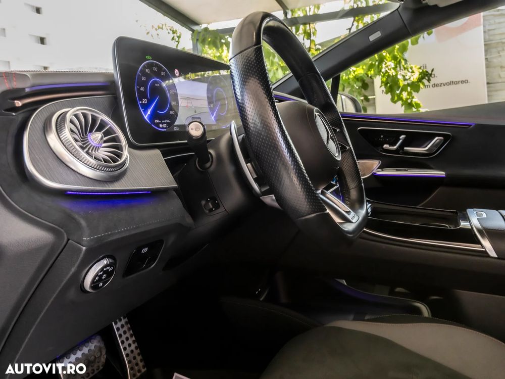 Mercedes-Benz EQE AMG 43 4MATIC - 40