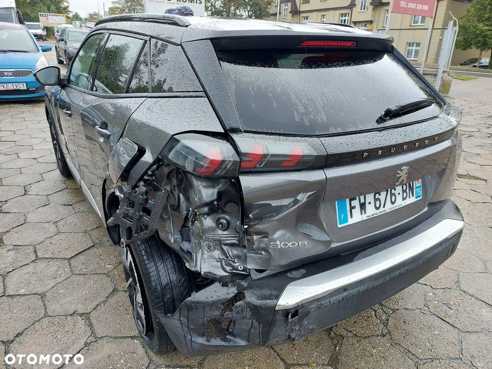 Peugeot 2008 - 3