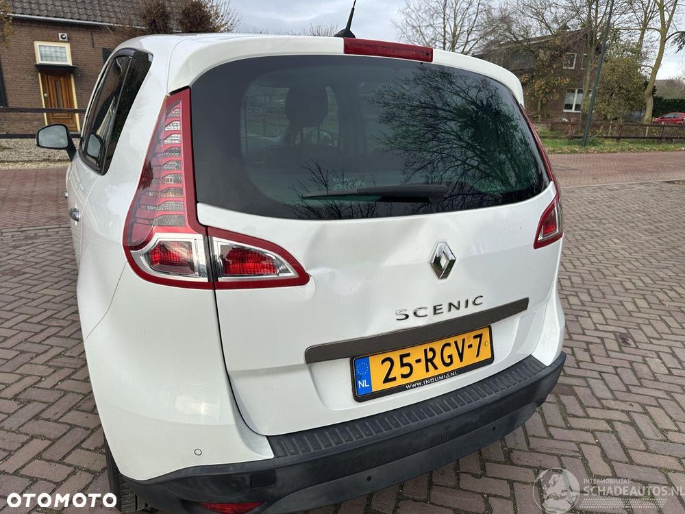 Renault Scenic 1.6 16V 110 Paris - 12