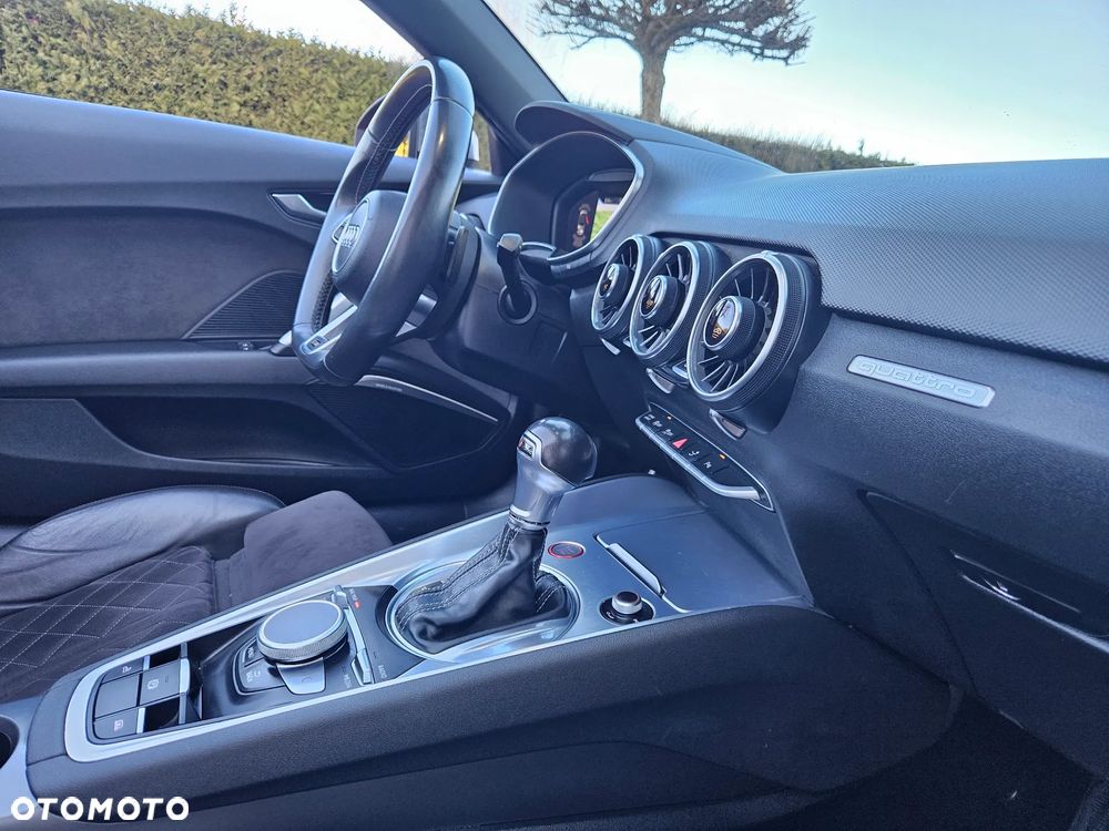 Audi TT S Roadster tronic - 16