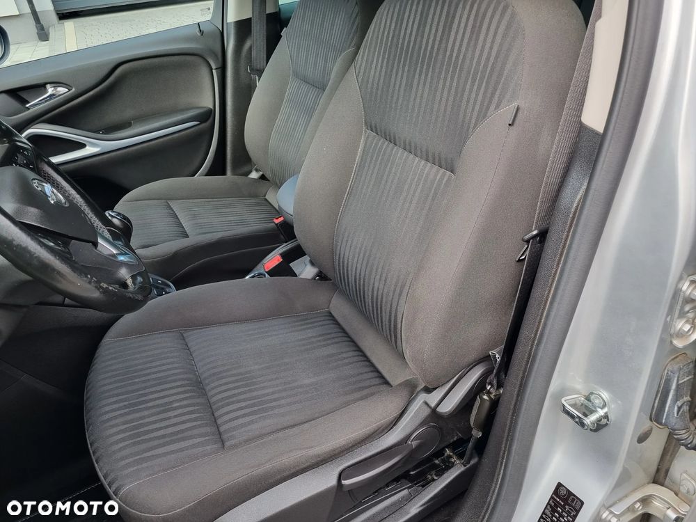 Opel Zafira 1.4 Turbo Business Edition - 10