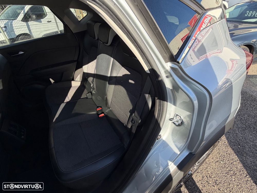 Renault Captur 1.0 TCe Techno - 10