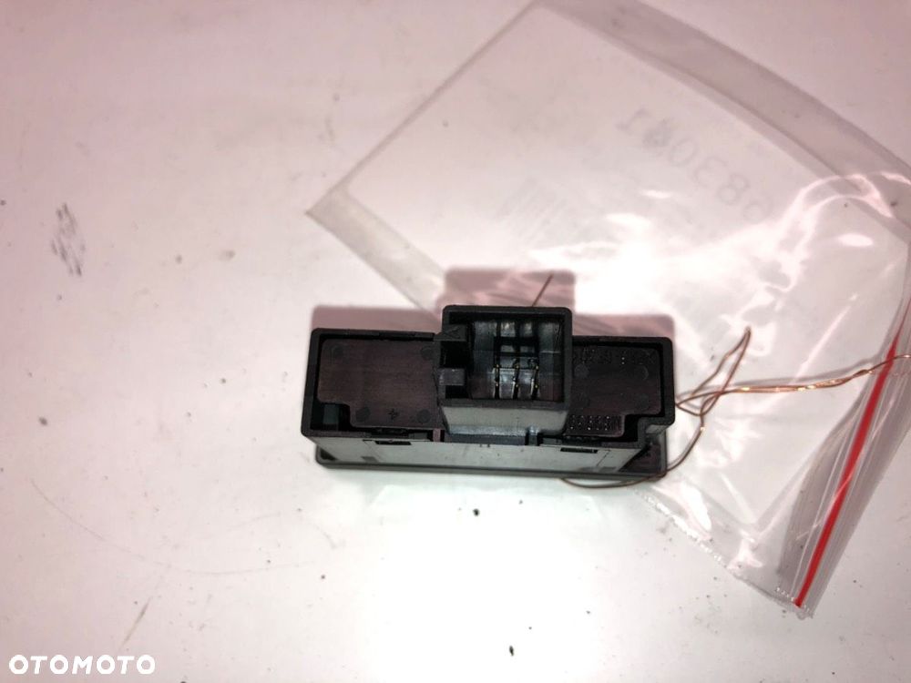 PRZEŁĄCZNIK KONTROLI TRAKCJI  MAN TGE Autobus 2017 - 2022 2.0 TDI 130 kW [177 KM] olej napędowy - 4