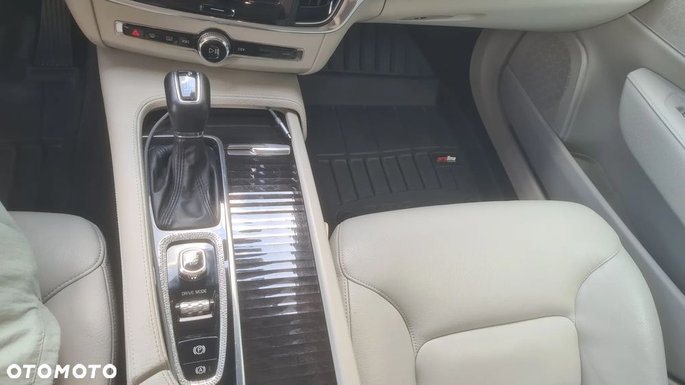 Volvo S90 T5 Geartronic Momentum - 12
