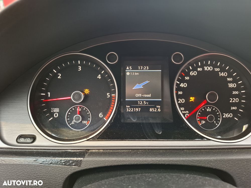 Volkswagen Passat 1.6 TDI BlueMotion Technology Comfortline - 8