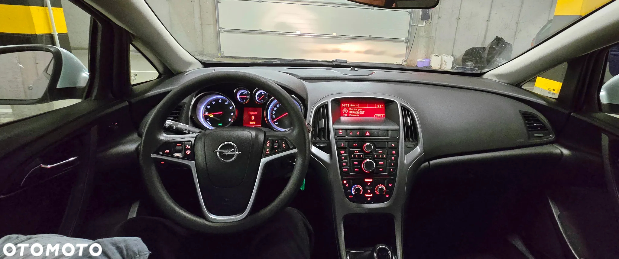 Opel Astra IV 1.4 T Active - 9