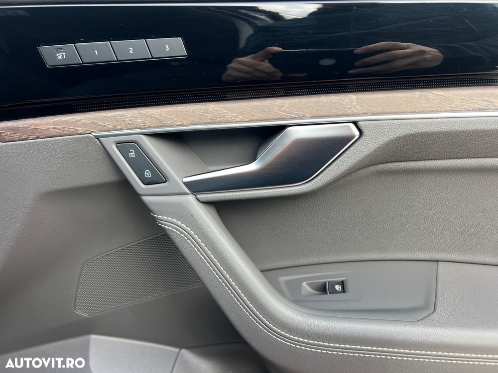 Volkswagen Touareg V6 TDI R-Style - 22