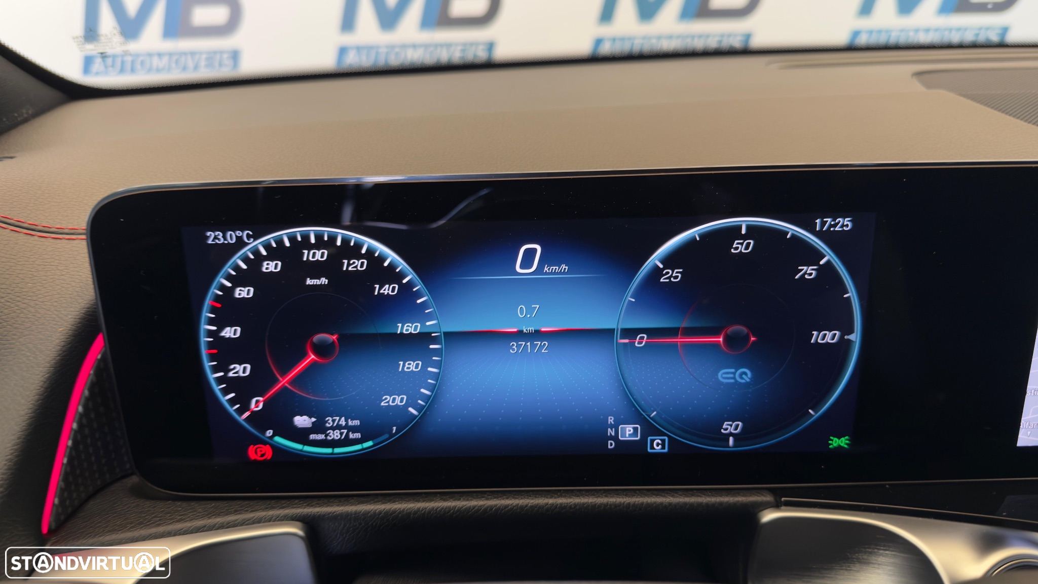 Mercedes-Benz EQB 250 AMG Line - 20