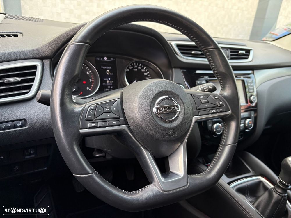 Nissan Qashqai 1.2 DIG-T N-Connecta RS+PS 18 - 6