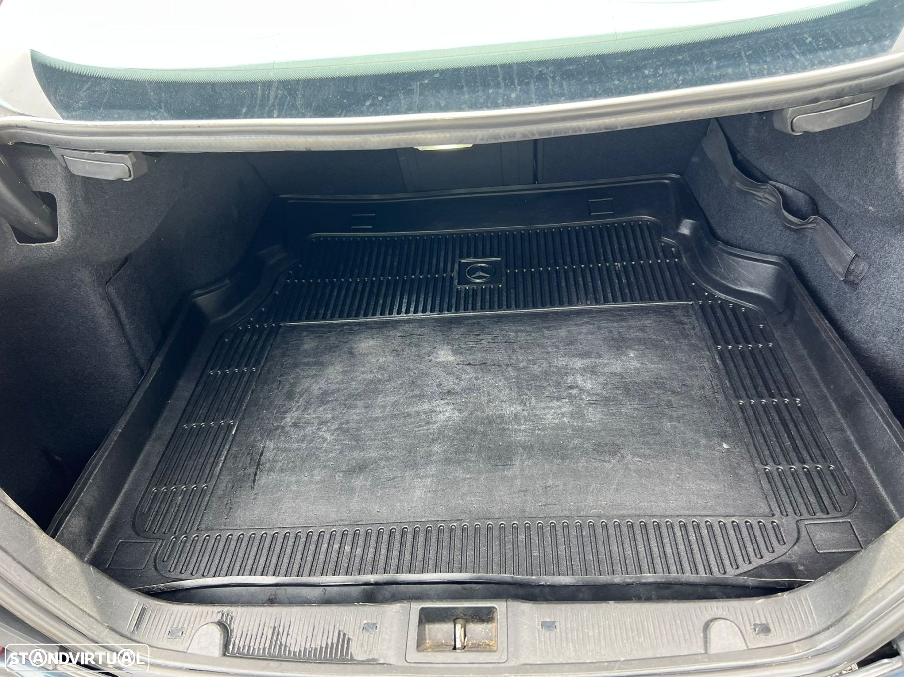 Mercedes-Benz CLK 270 CDi Avantgarde - 17