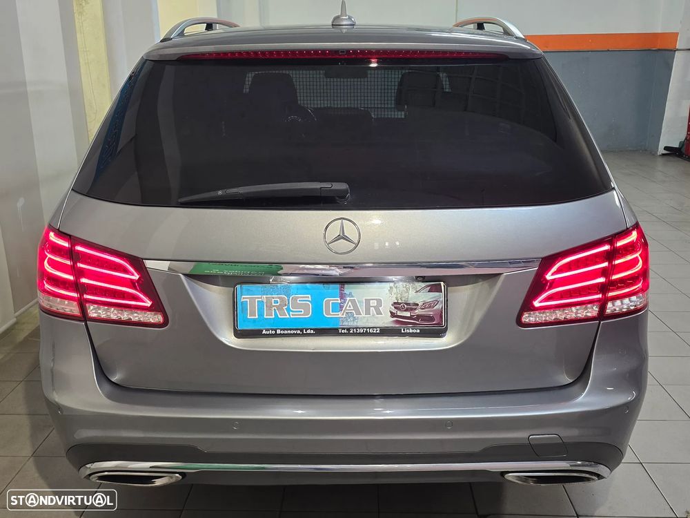 Mercedes-Benz E 300 Bluetec Hybrid Avantgarde - 8