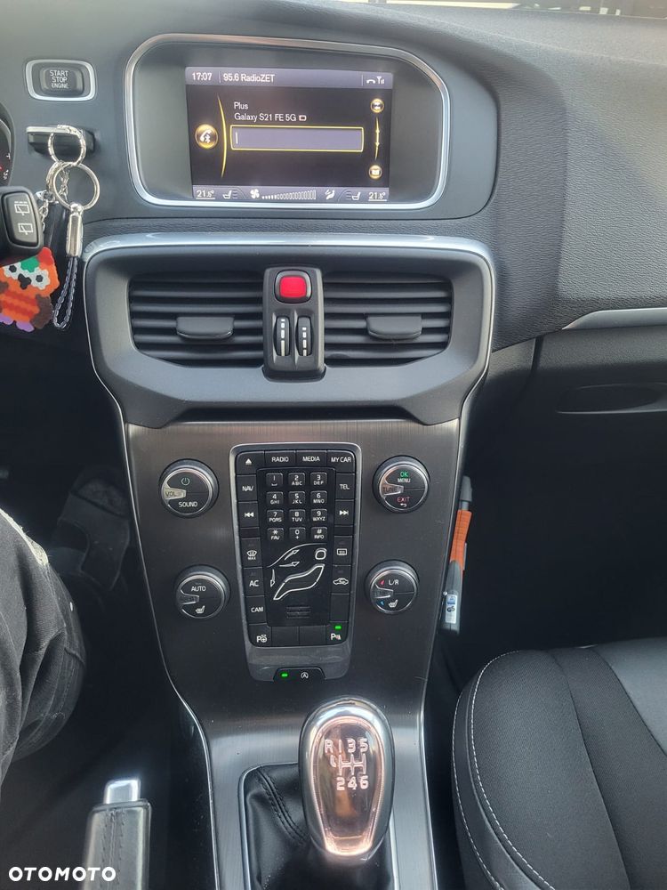 Volvo V40 - 12