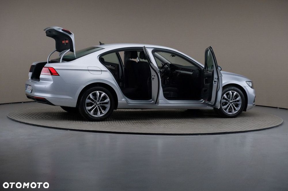 Volkswagen Passat 1.5 TSI EVO Business - 6