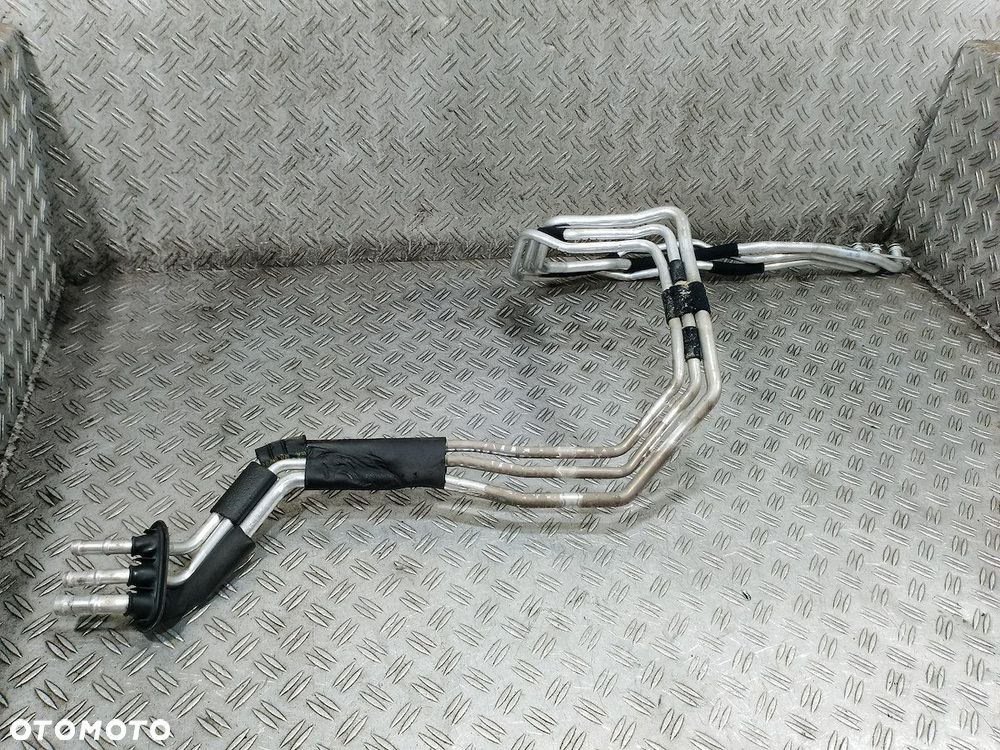 PRZEWODY PŁYNU MAYBACH X222 A2228307002 6.0 V12 - 3