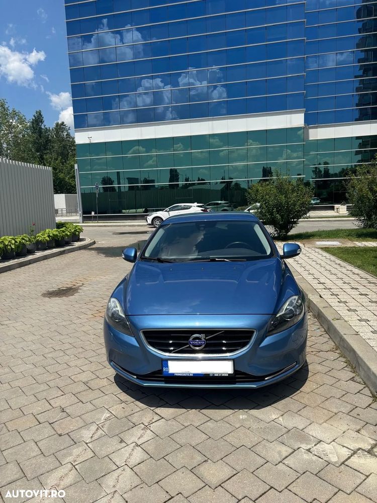 Volvo V40 T4 Powershift Momentum - 12