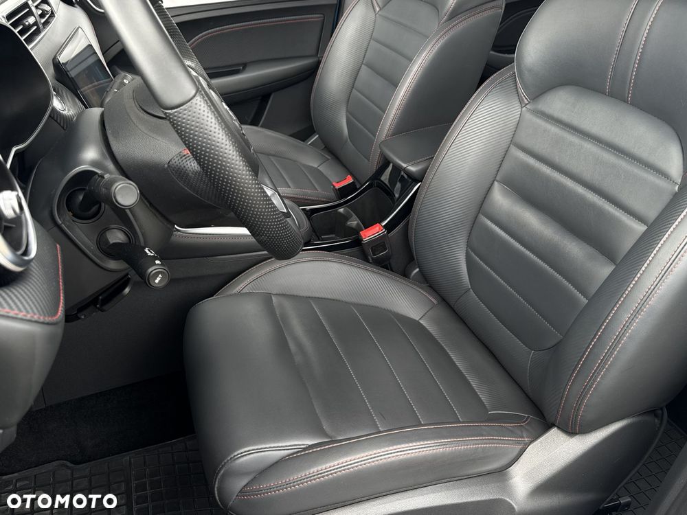 MG ZS 1.0 T-GDI Exclusive - 12