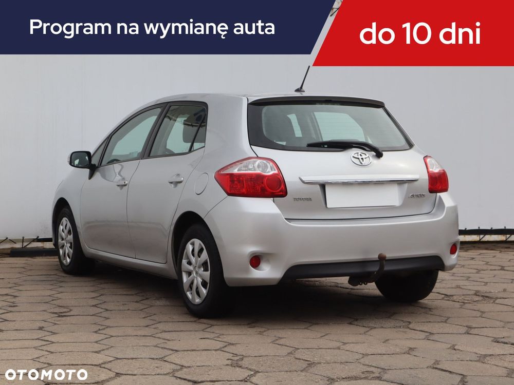 Toyota Auris - 6