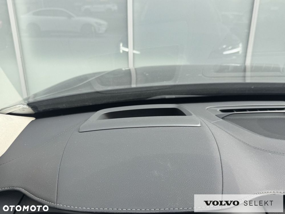 Volvo XC 90 - 39