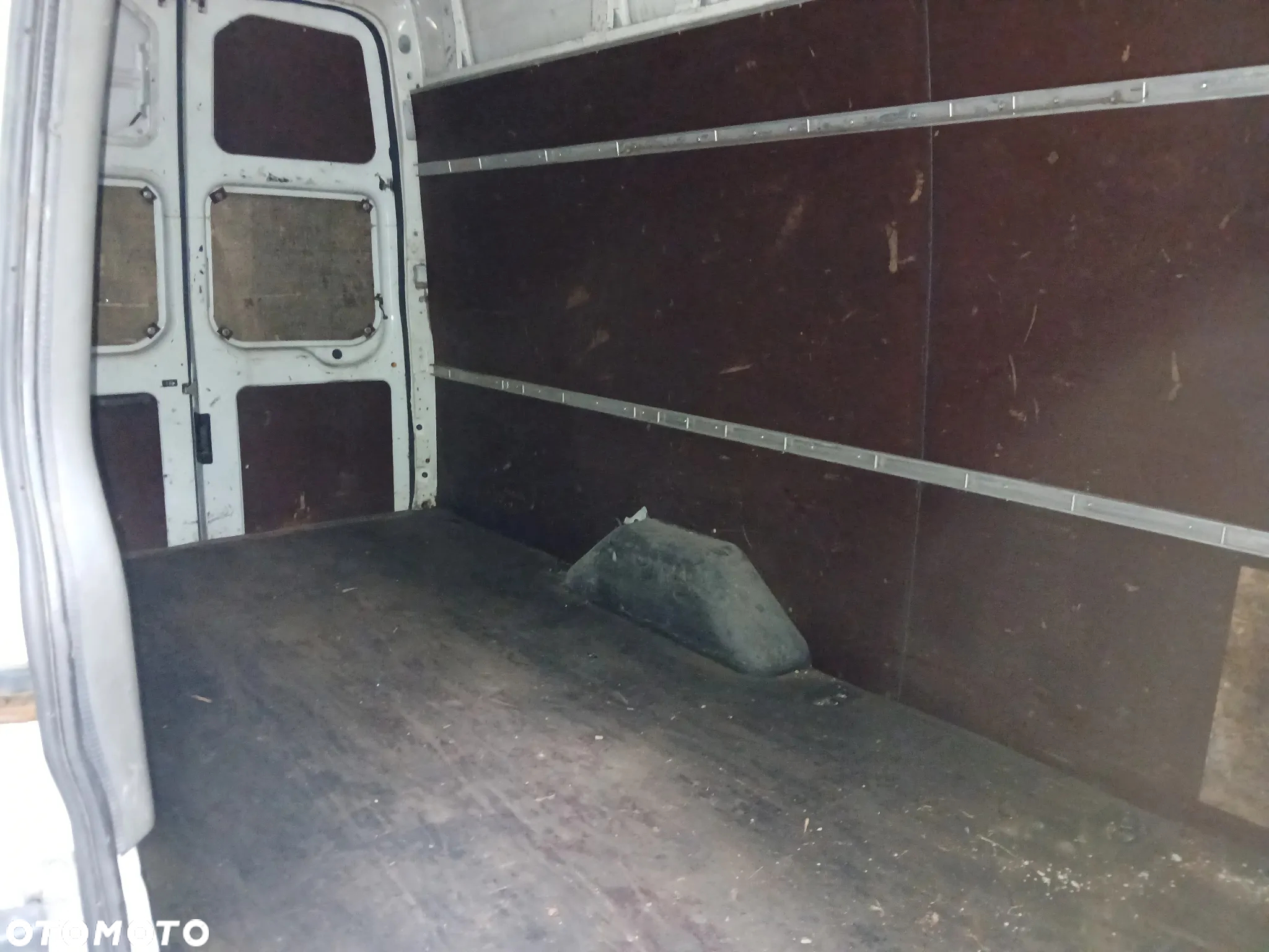 Ford Transit - 10
