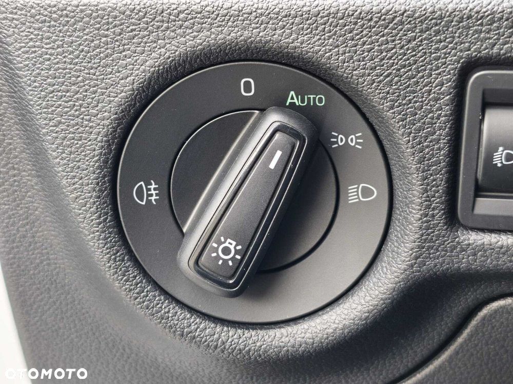 Skoda Kamiq 1.0 TSI Ambition DSG - 22