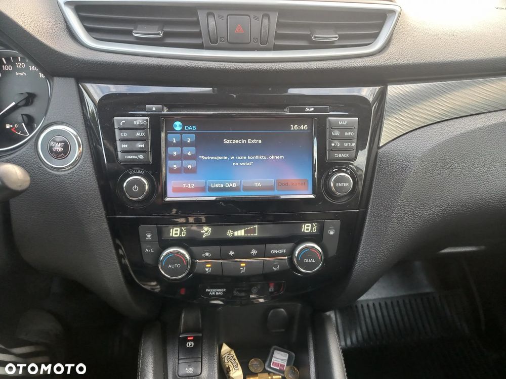 Nissan Qashqai 1.5 dCi Tekna - 22