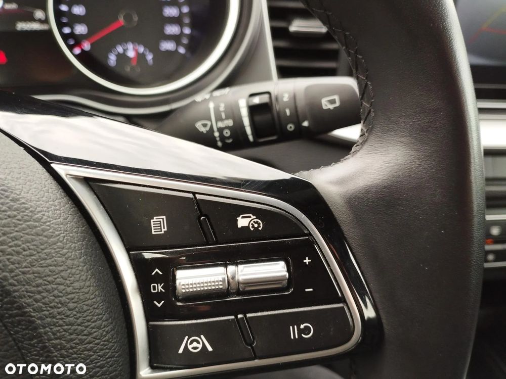 Kia Ceed 1.5 T-GDI M - 23