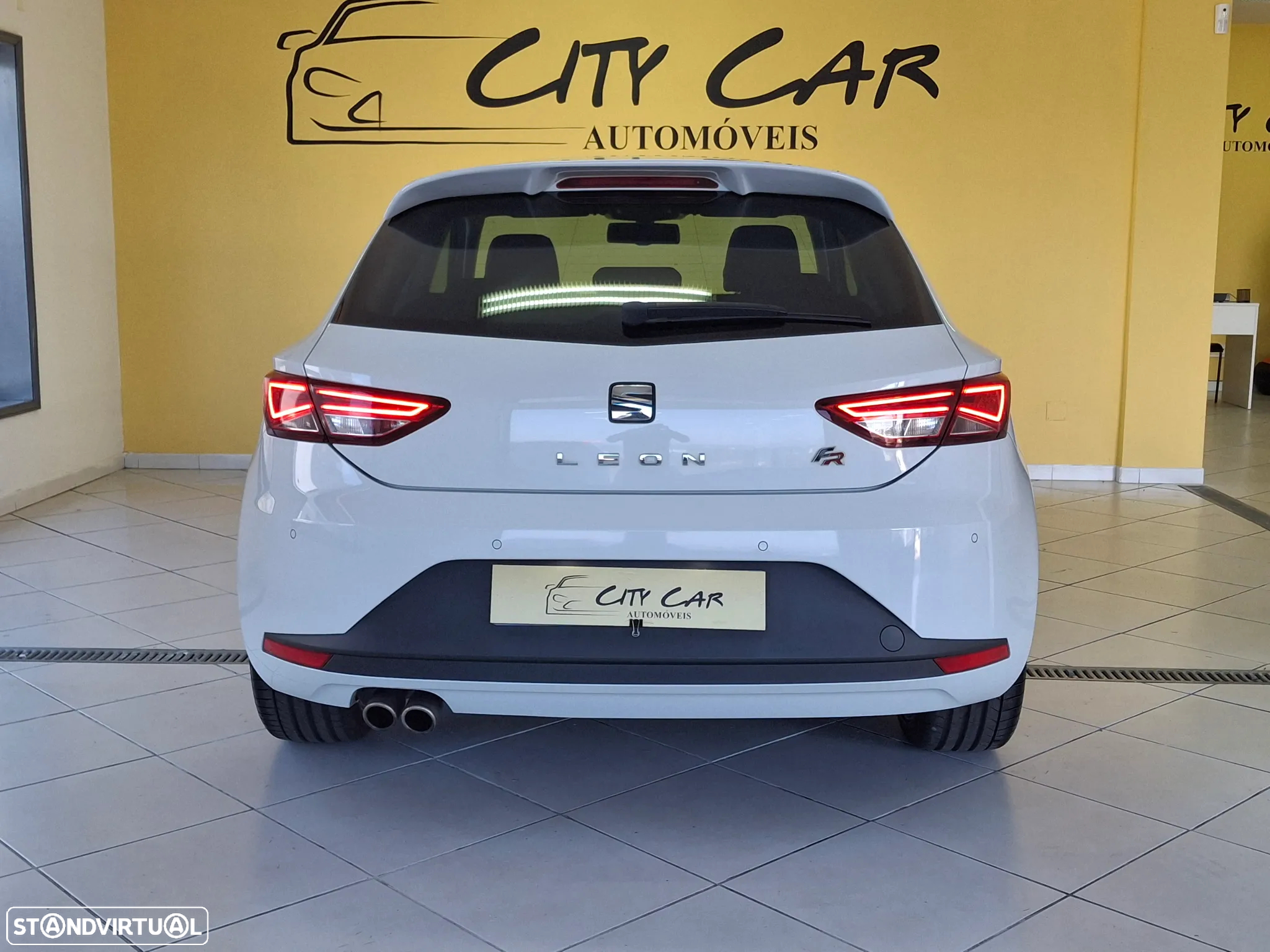 SEAT Leon SC 2.0 TDI FR S/S - 4