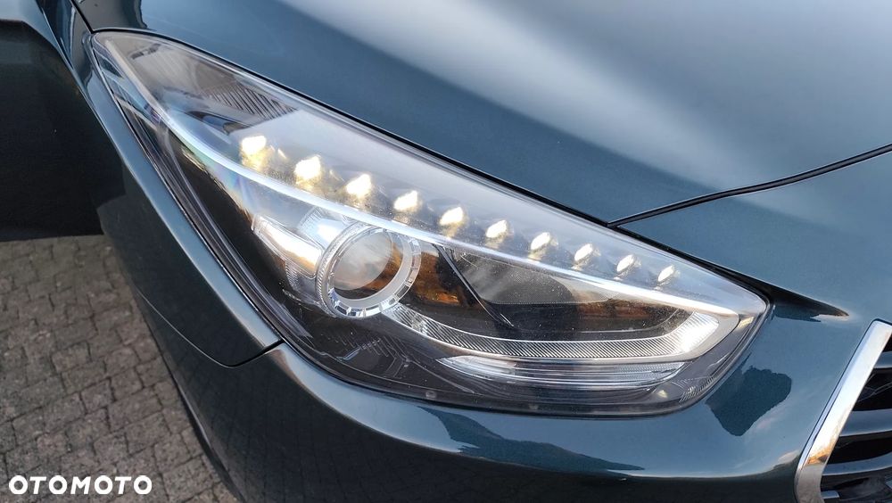 Hyundai i40 Kombi blue 1.6 Family+ - 24