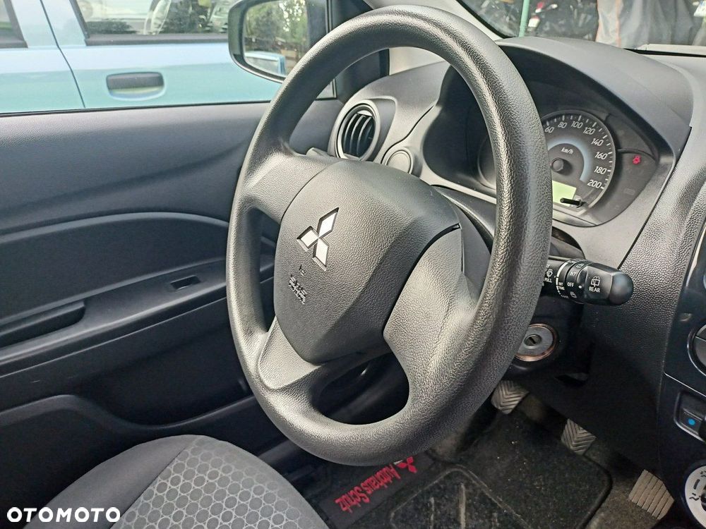 Mitsubishi Space Star - 29