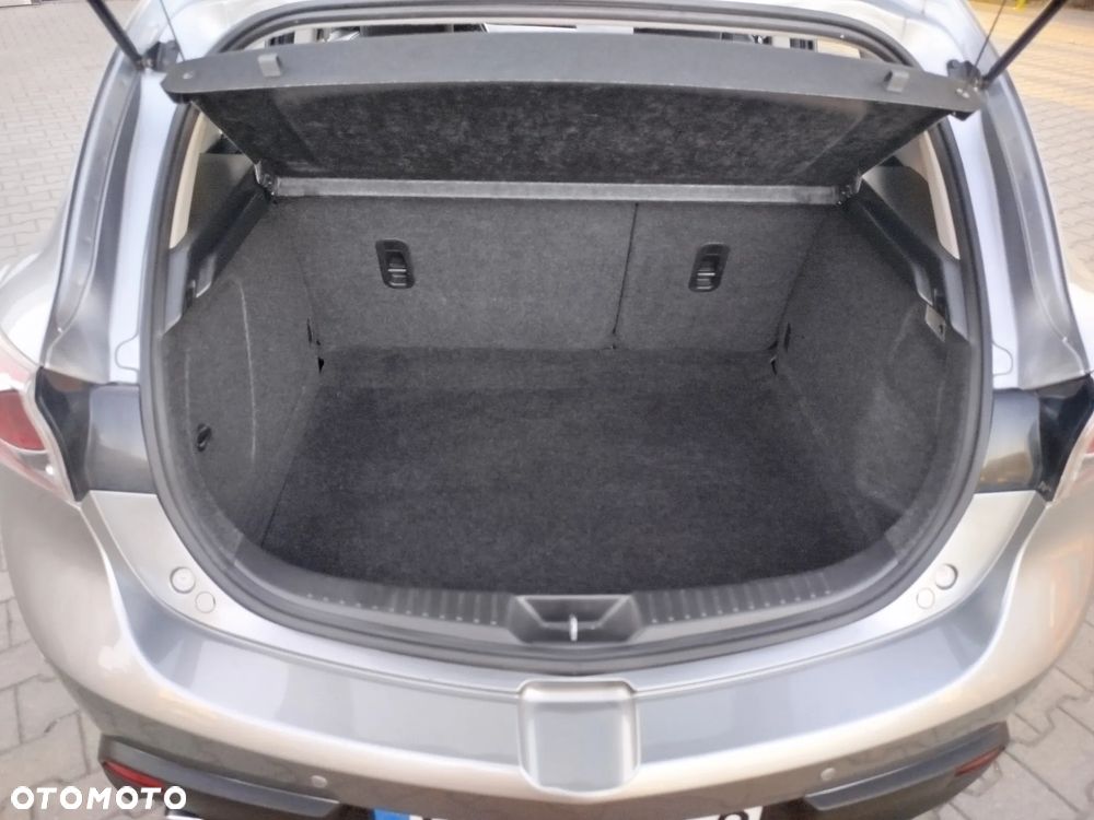 Mazda 3 1.6 Sport Active - 14