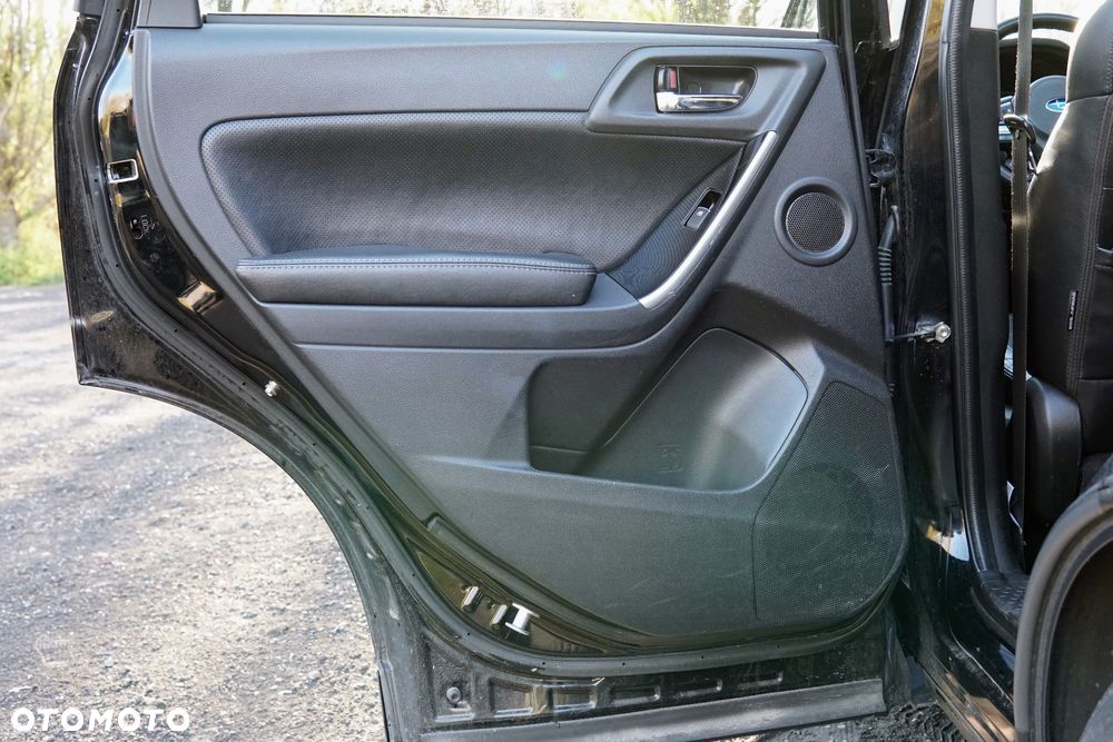 Subaru Forester 2.0 XT Sport Lineartronic - 22