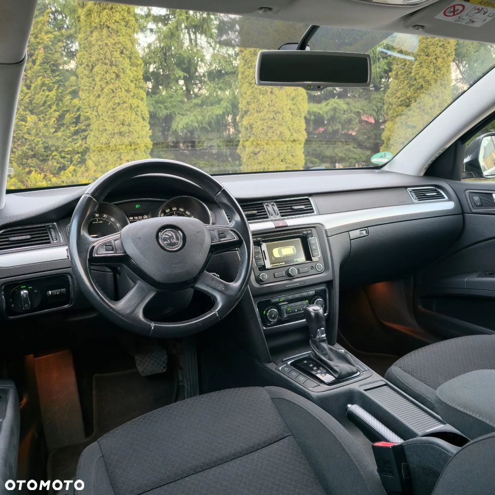 Skoda Superb 2.0 TDI DSG Comfort - 21