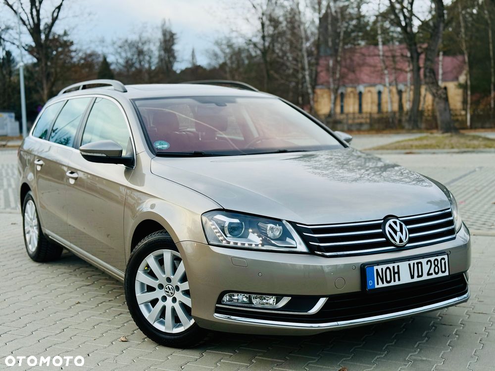 Volkswagen Passat Variant 2.0 TDI DSG BlueMotion Technology Highline - 21