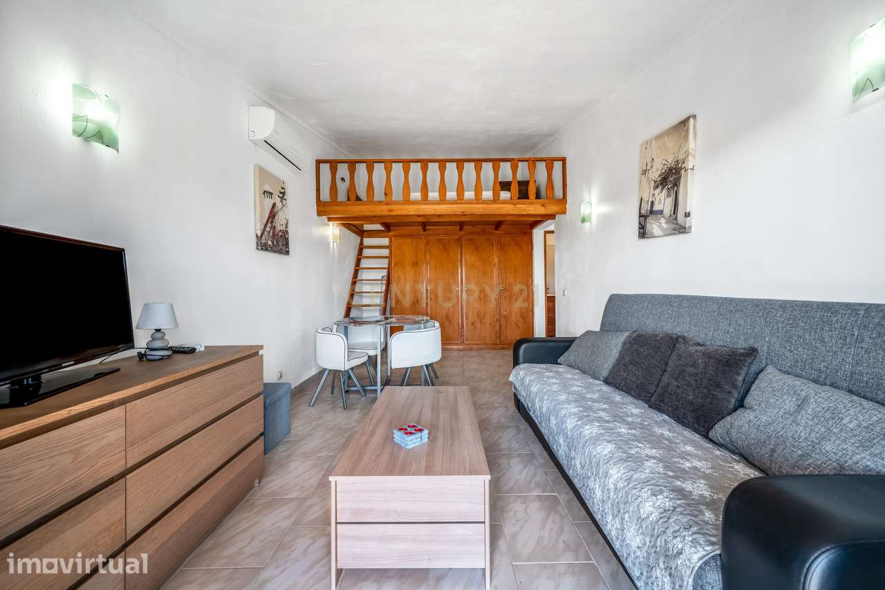 Apartamento com piscina localizado na zona da Galé, perto da praia. - Grande imagem: 4/26