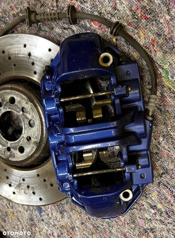 KOMPLET TARCZE HAMULCE ZACISKI PRZÓD TYŁ M-POWER BMW M5 F90 - 2