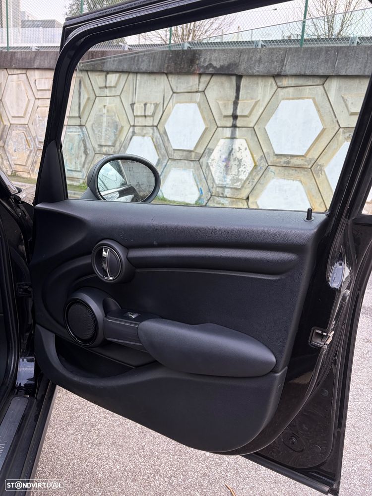 MINI 5 Portas One - 21